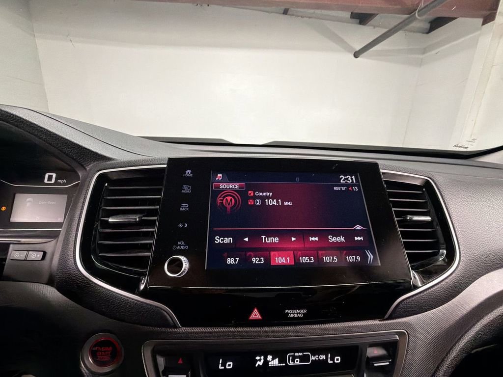 Used 2023 Honda Ridgeline Sport image 13