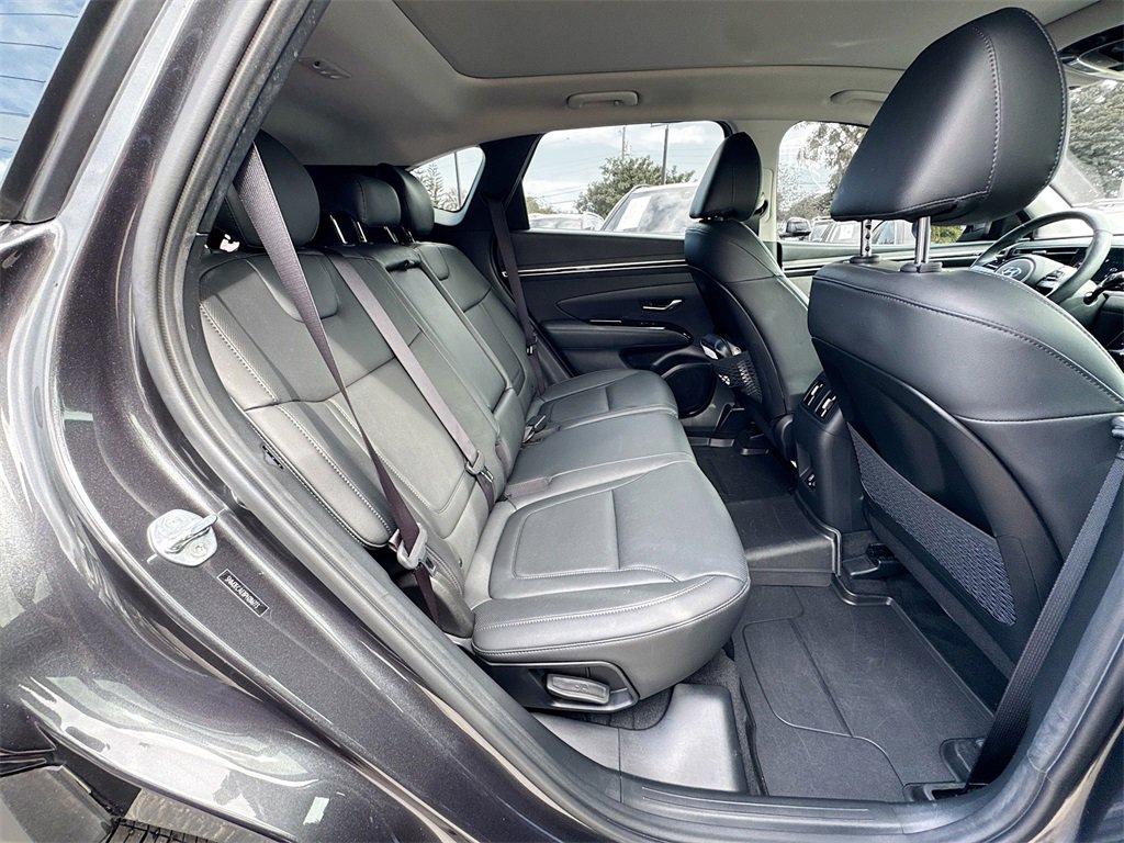 Used 2023 Hyundai Tucson Limited image 30