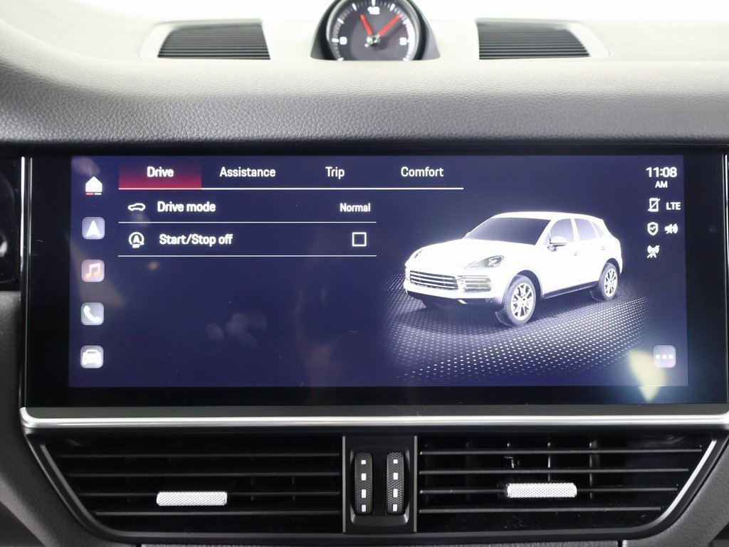 Used 2022 Porsche Cayenne image 15