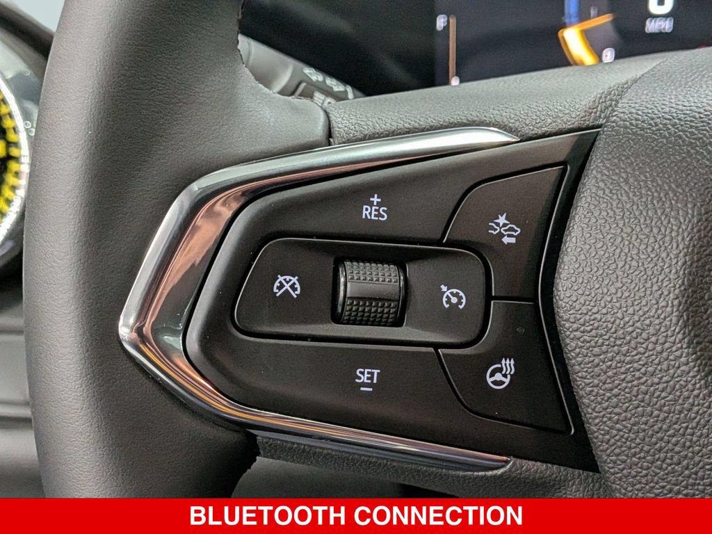 Used 2025 Chevrolet Trax LT w/ Driver Confidence Package FWD image 17
