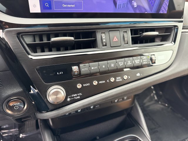 Certified 2024 Lexus ES 300h w/ Premium Package FWD image 19