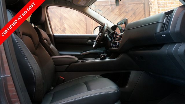 Used 2022 Nissan Pathfinder SL image 52