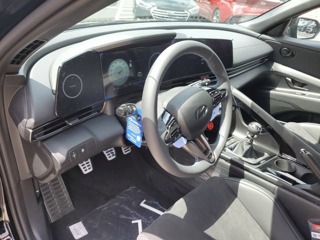 New 2026 Hyundai Elantra N FWD image 18