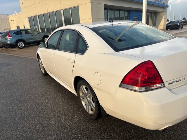 Used 2014 Chevrolet Impala LT w/ LT Sunroof Package FWD image 5