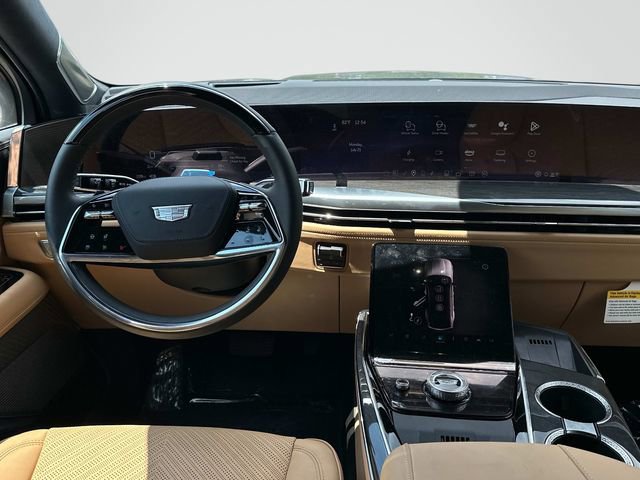 Used 2025 Cadillac Escalade IQ Luxury 2 AWD/4WD image 2