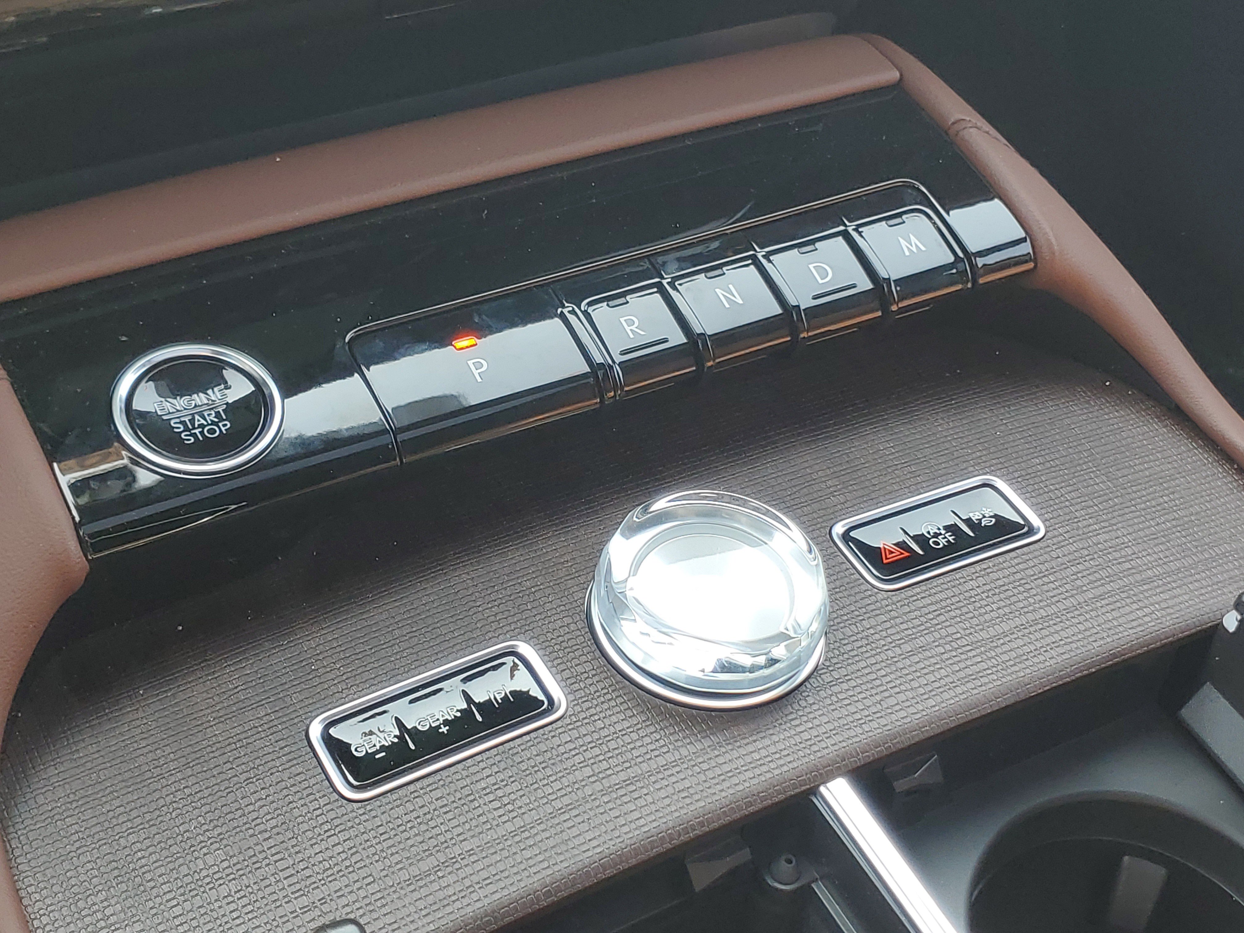 New 2026 Lincoln Navigator Reserve image 25