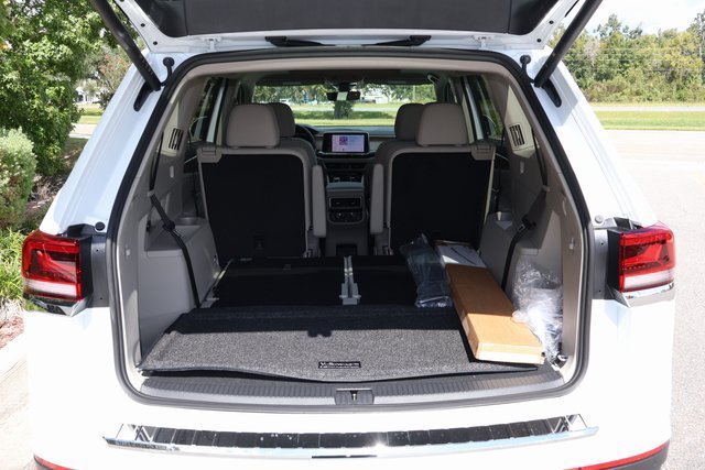 Certified 2026 Volkswagen Atlas SE FWD image 17