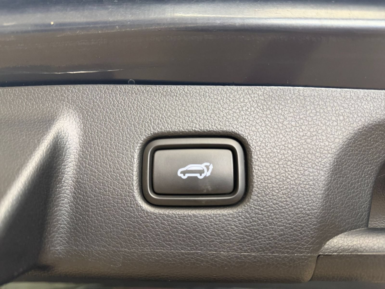 Used 2025 Hyundai Palisade SEL FWD image 24