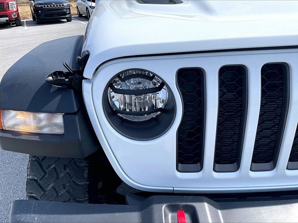 Used 2023 Jeep Gladiator Rubicon w/ Cold Weather Group image 32