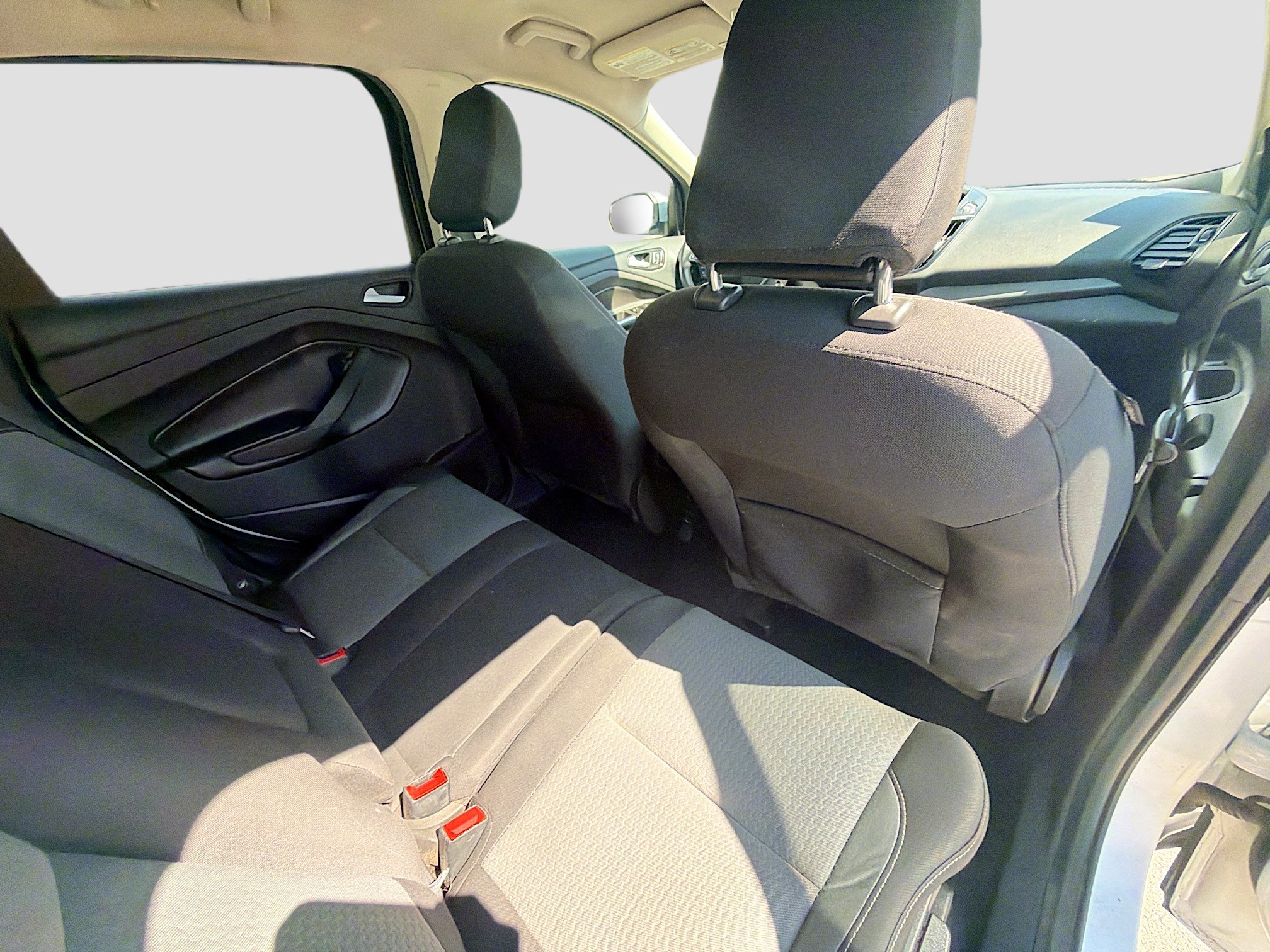 Used 2018 Ford Escape SE image 26