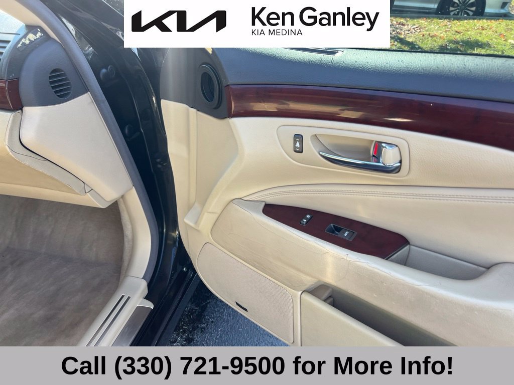 Used 2007 Lexus LS 460 RWD image 55