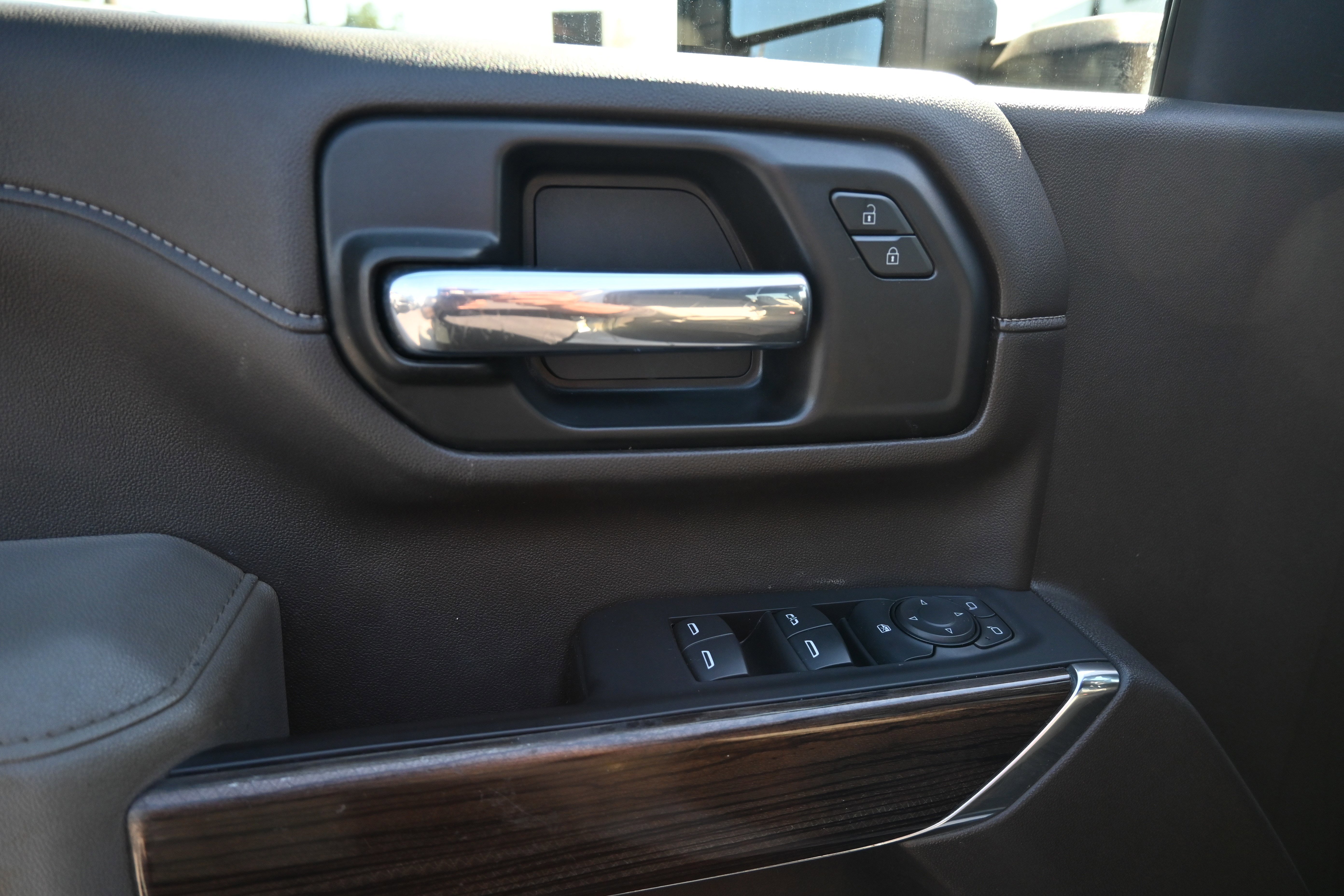 Used 2021 Chevrolet Silverado 3500 LT w/ Convenience Package image 16