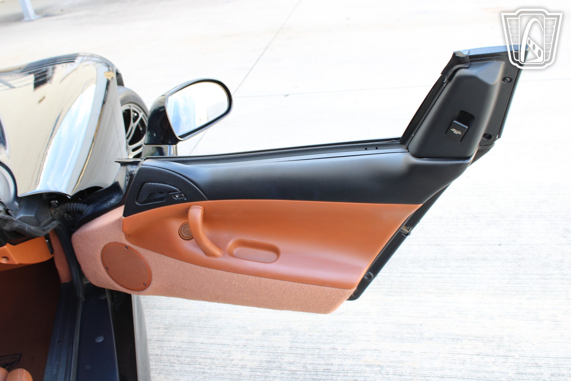 Used 2000 Dodge Viper RT/10 RWD image 18