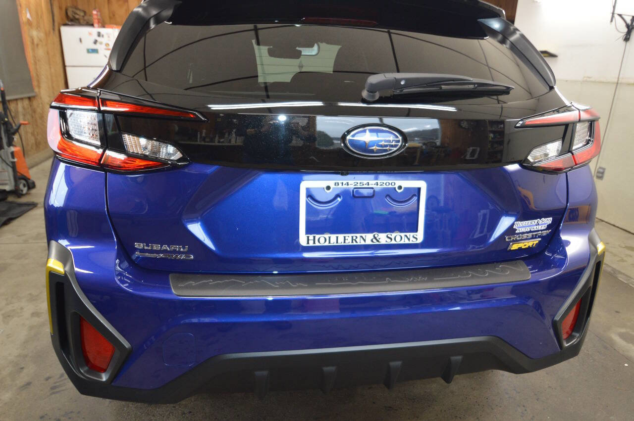Used 2025 Subaru Crosstrek 2.5i Sport w/ Crosstrek Mirror Package image 17