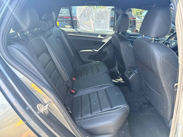 Used 2019 Volkswagen Golf R 4-Door AWD/4WD image 10