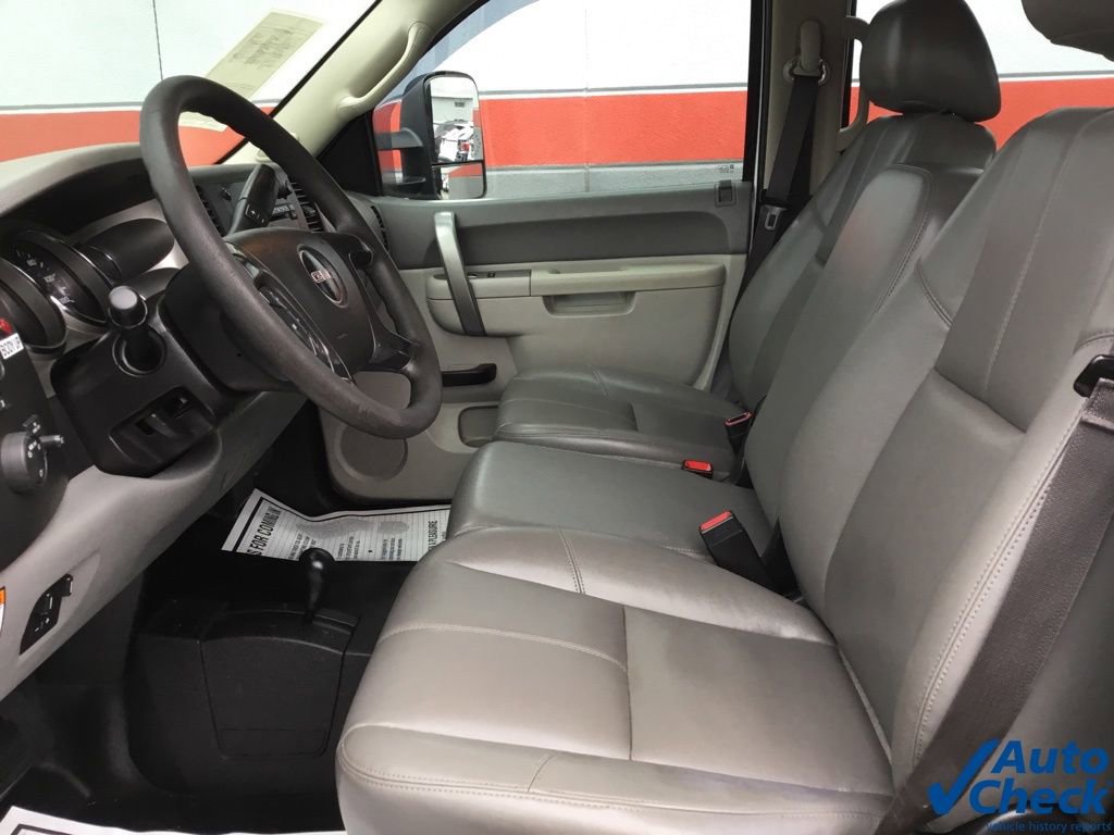 Used 2013 GMC Sierra 3500 W/T w/ Snow Plow Prep Package image 41
