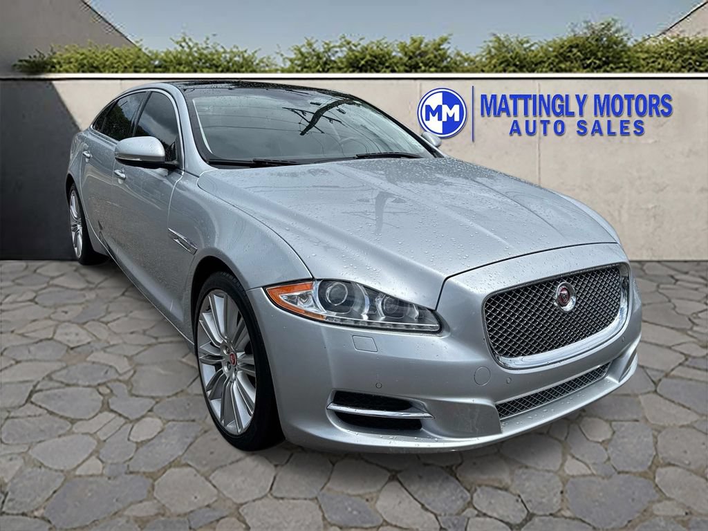 Used 2015 Jaguar XJ L Portfolio RWD image 1