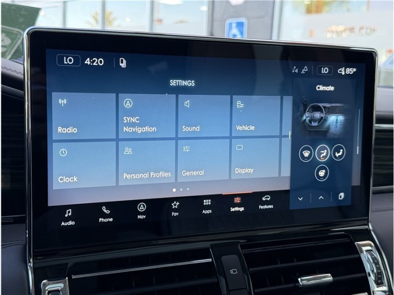 Used 2022 Lincoln Navigator Black Label AWD/4WD image 59
