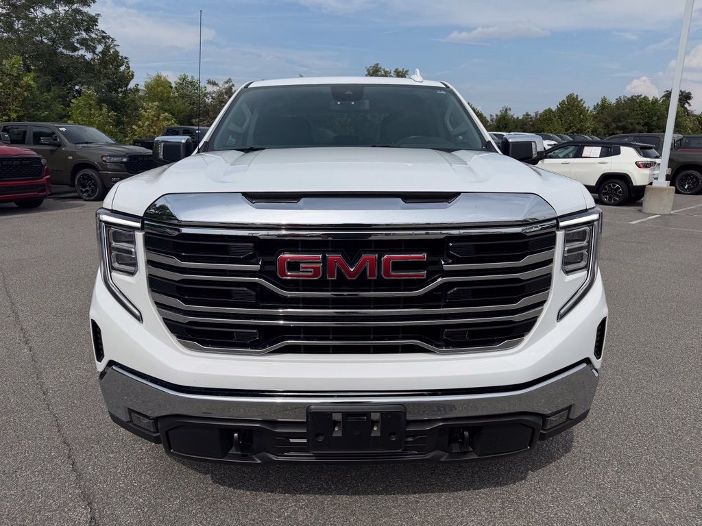 Used 2025 GMC Sierra 1500 SLT AWD/4WD image 6