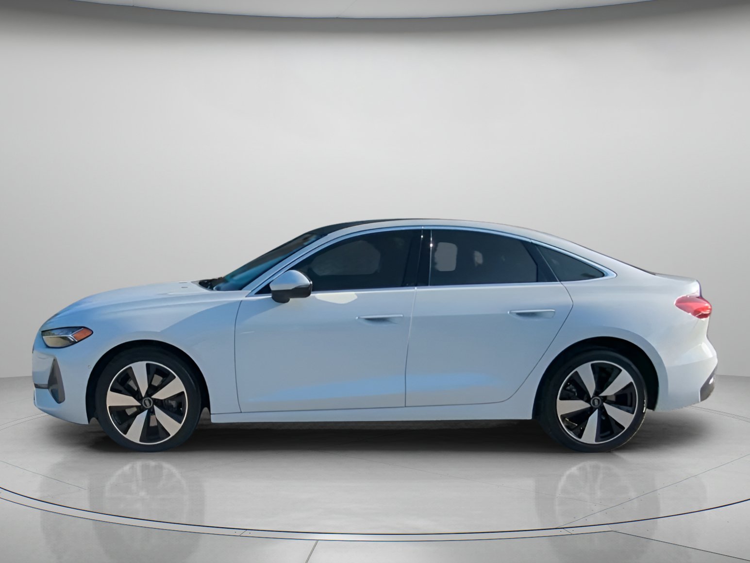 Used 2025 Audi A5 2.0T Premium Plus AWD/4WD image 16