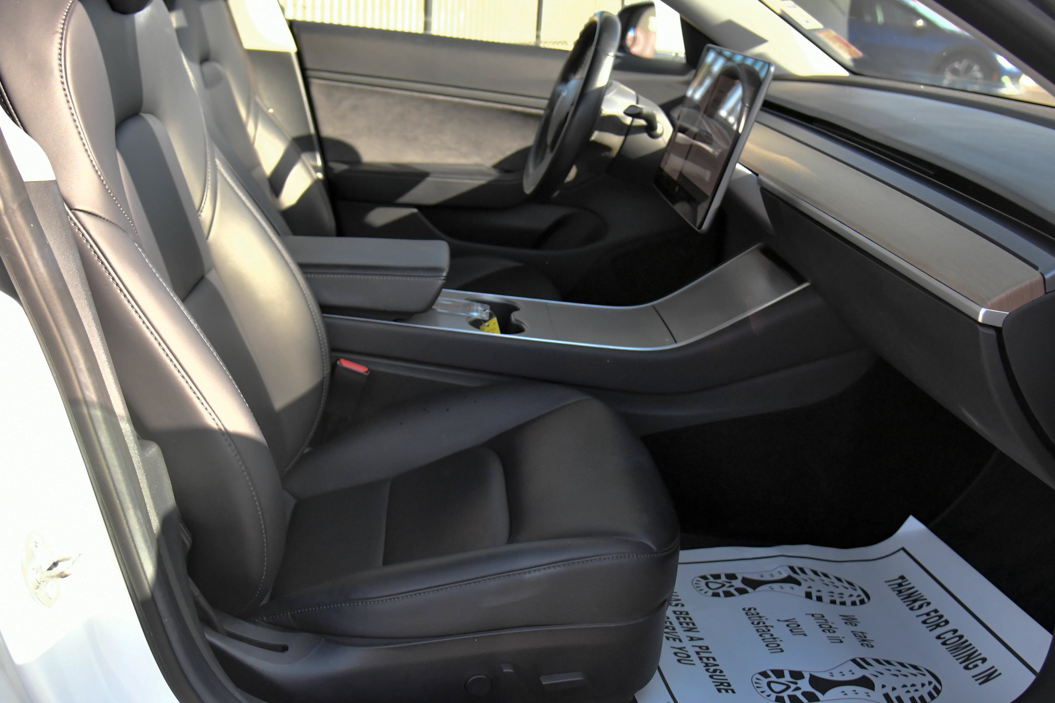 Used 2018 Tesla Model 3 Long Range RWD image 40