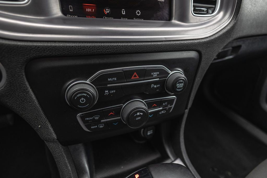 Used 2023 Dodge Charger SXT image 15