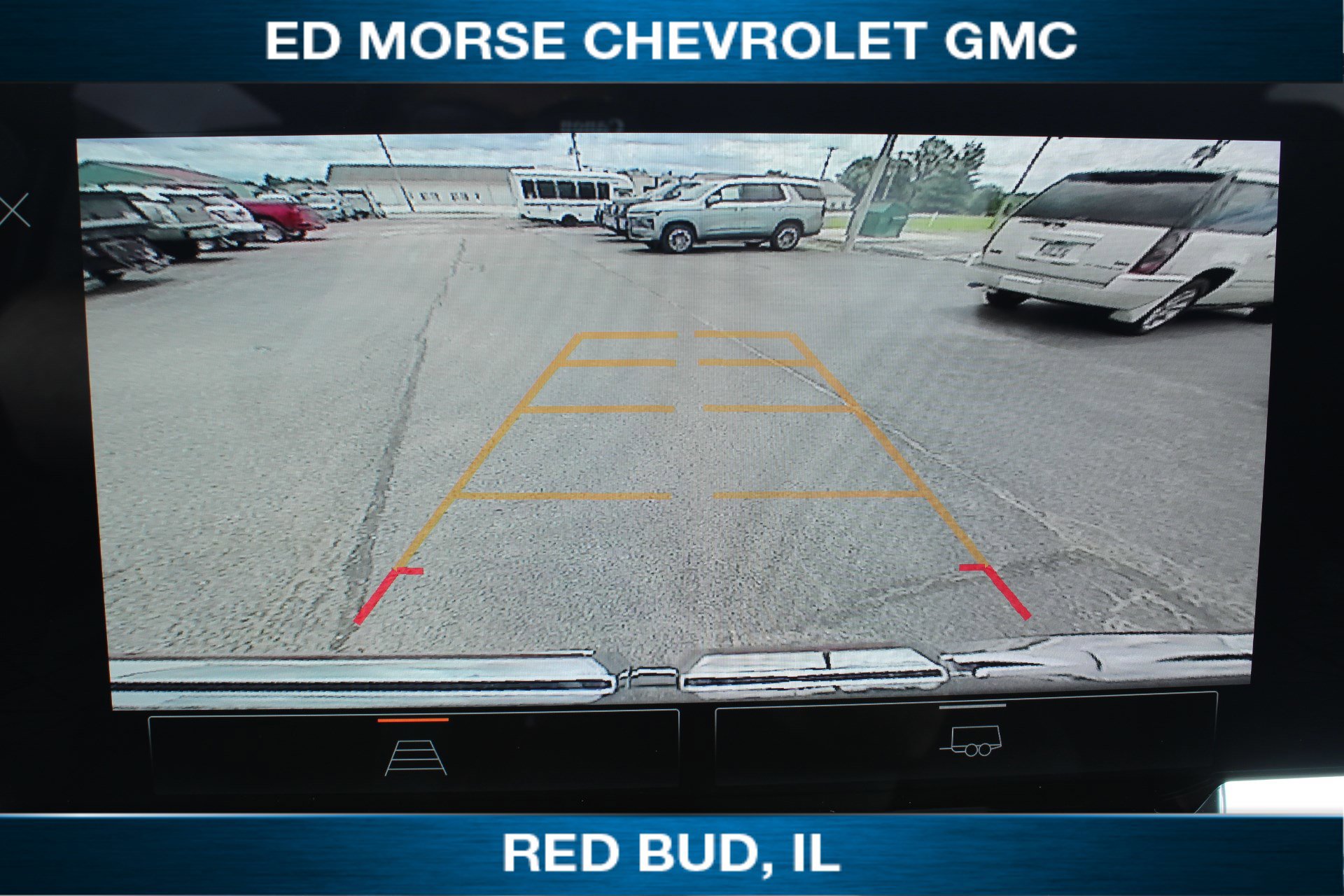 New 2025 GMC Sierra 1500 SLE image 11