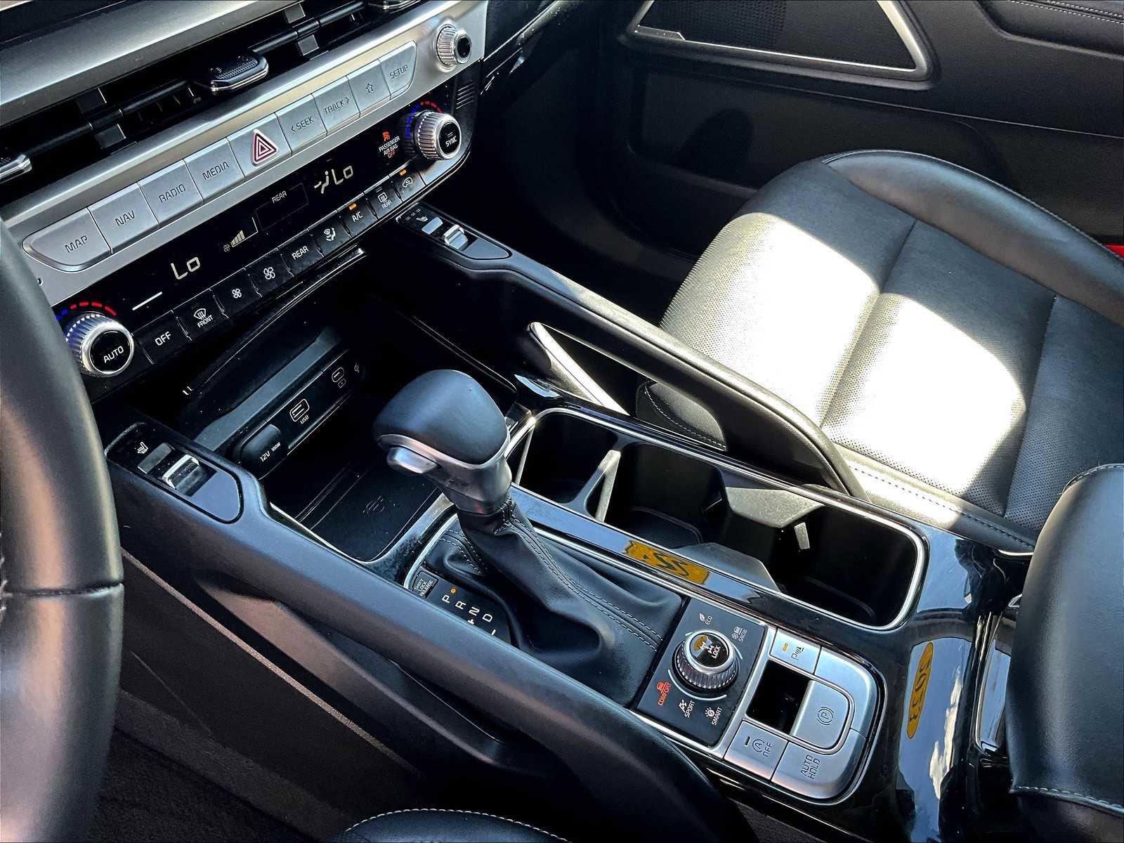 Used 2023 Kia Telluride S image 21