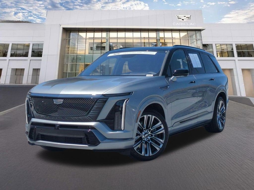 Certified 2026 Cadillac Vistiq Premium Luxury w/ LPO, Floor Liner Package