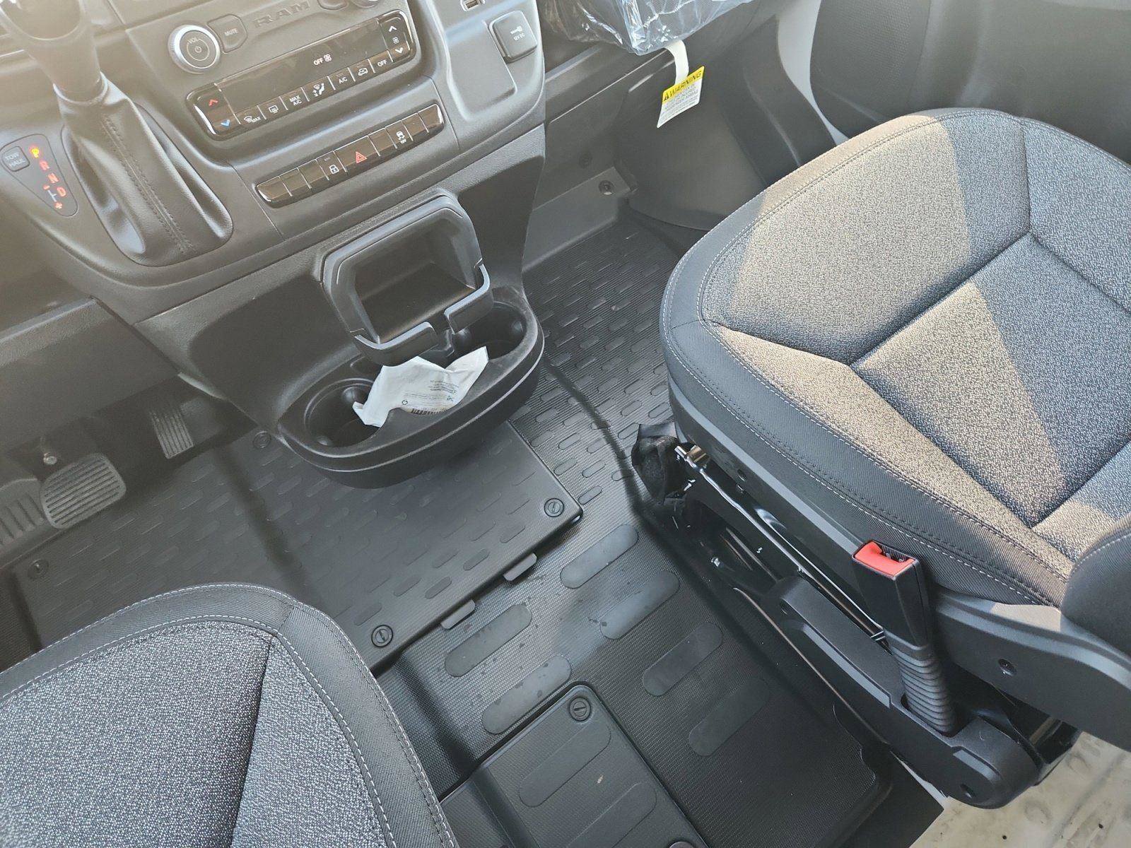 New 2026 RAM ProMaster 1500 w/ Convenience Group FWD image 21