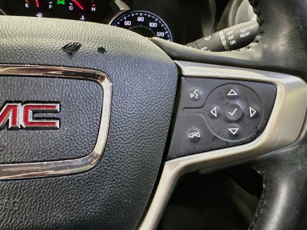 Used 2018 GMC Acadia SLT AWD/4WD image 13