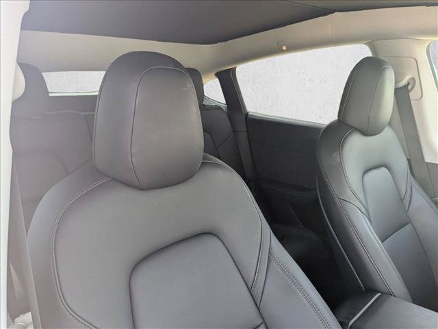 Used 2023 Tesla Model Y Long Range AWD/4WD image 18