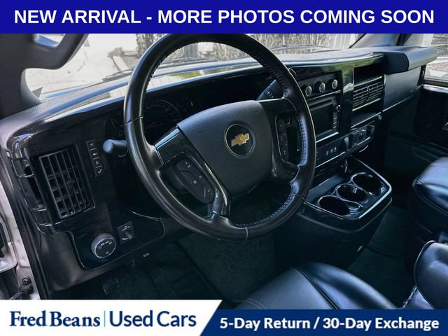 Used 2018 Chevrolet Express 2500 w/ Enhanced Convenience Package RWD image 12