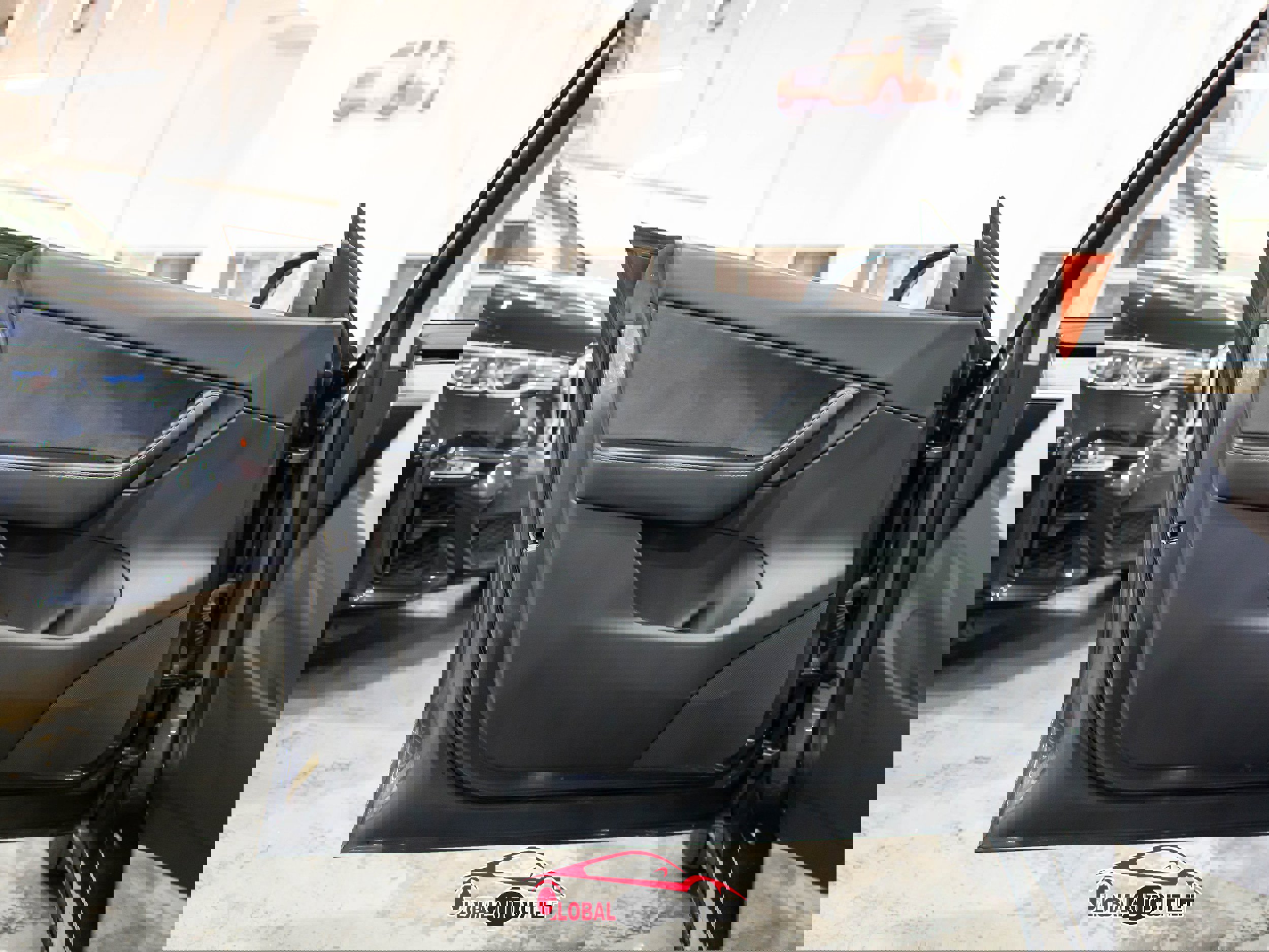 Used 2020 Tesla Model Y Long Range image 35