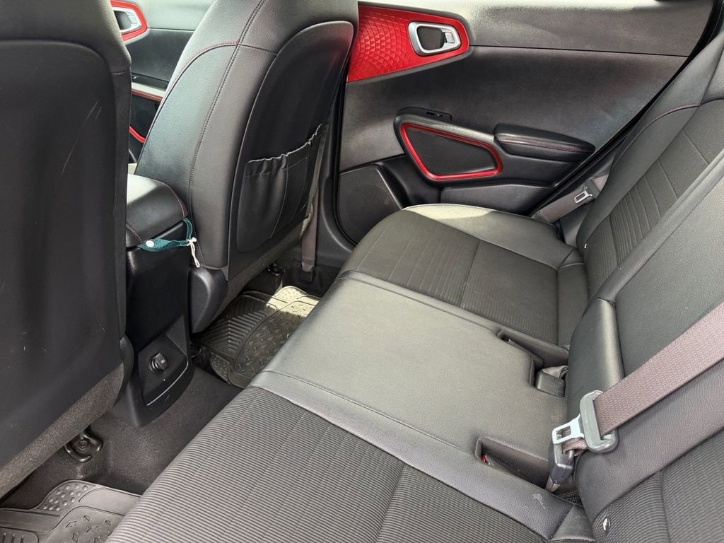 Used 2021 Kia Soul Turbo FWD image 15