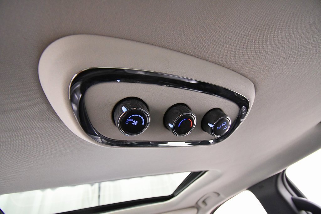 Used 2015 Dodge Durango Citadel w/ Technology Group image 18