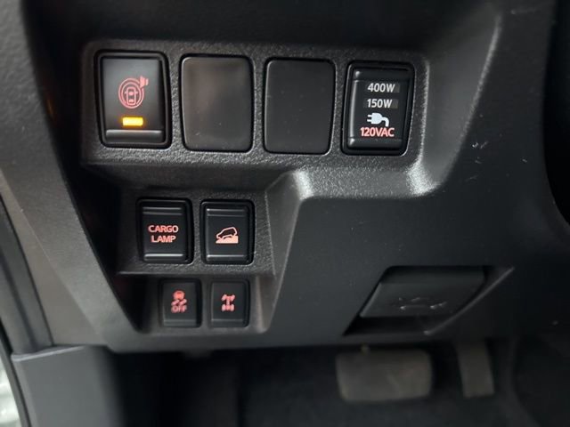 Used 2023 Nissan Frontier PRO-4X w/ Pro-4X Premium Package image 16