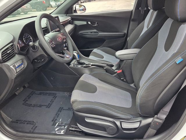Used 2020 Hyundai Veloster 2.0 image 9