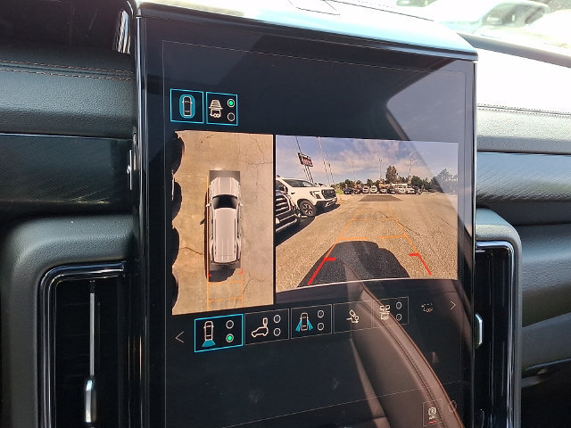 New 2026 GMC Yukon AT4 w/ AT4 Premium Plus Package AWD/4WD image 15