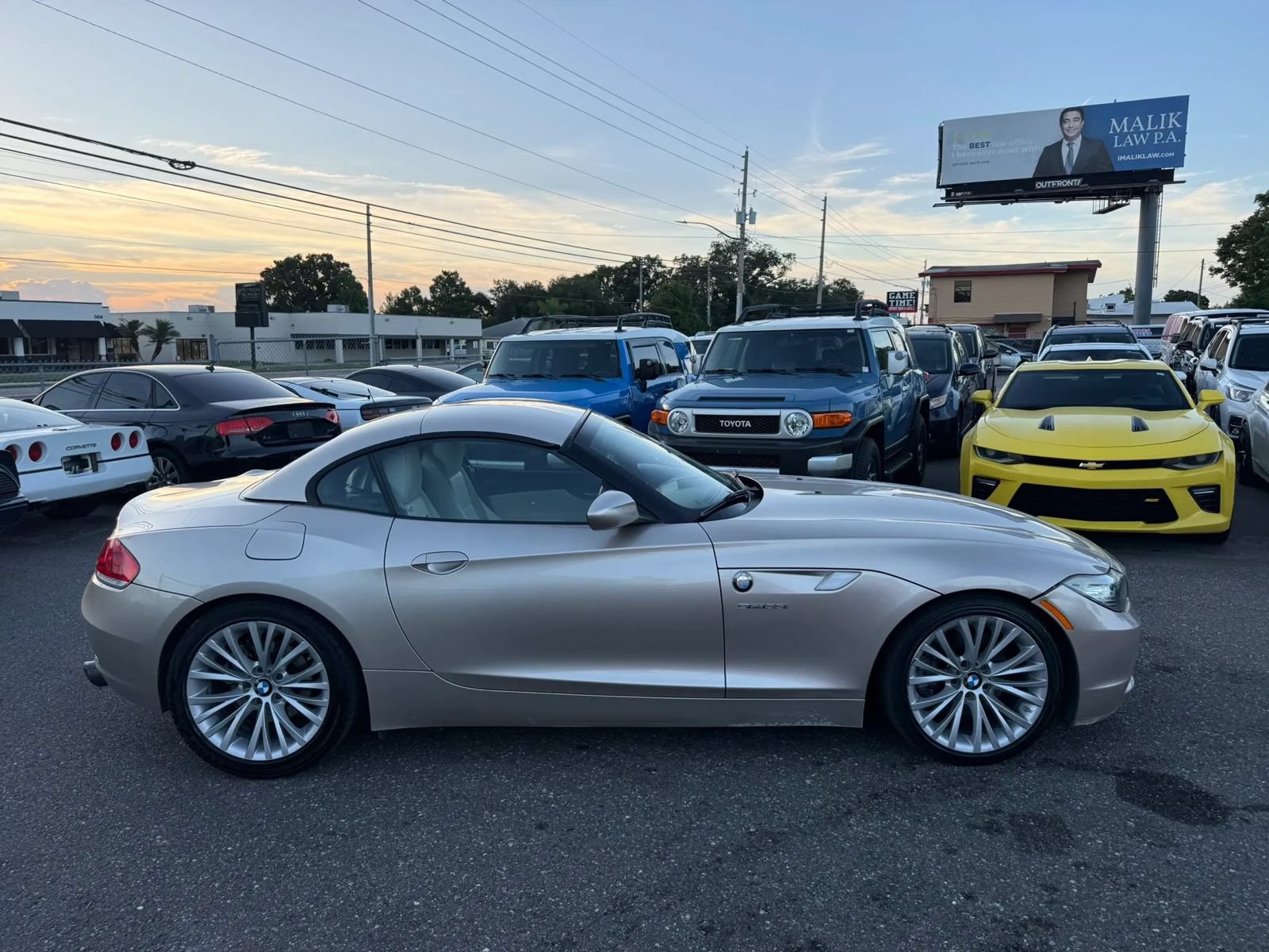 Used 2010 BMW Z4 sDrive35i w/ Premium Pkg RWD image 4