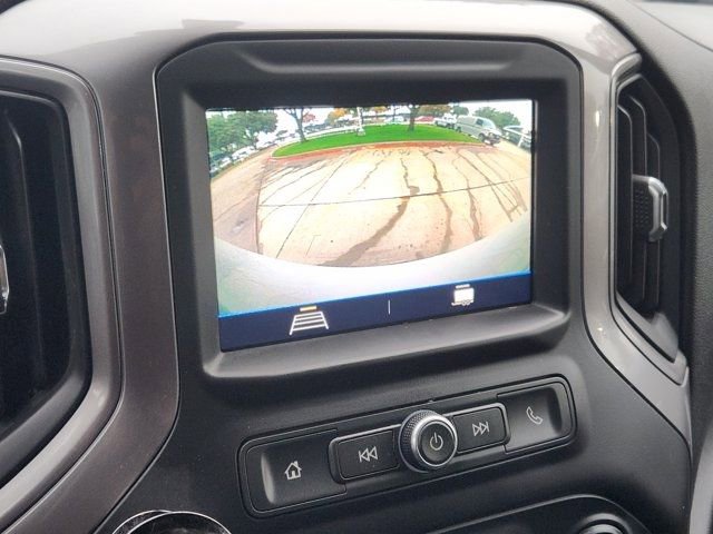 Used 2020 Chevrolet Silverado 1500 Custom w/ Custom Value Package image 6