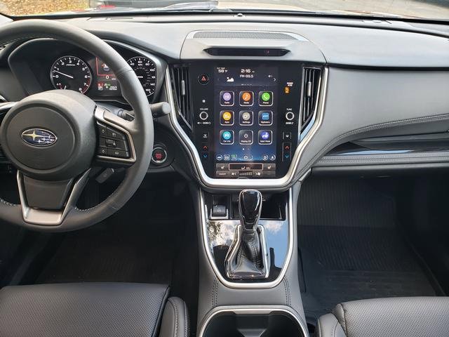 Used 2025 Subaru Outback Limited image 14