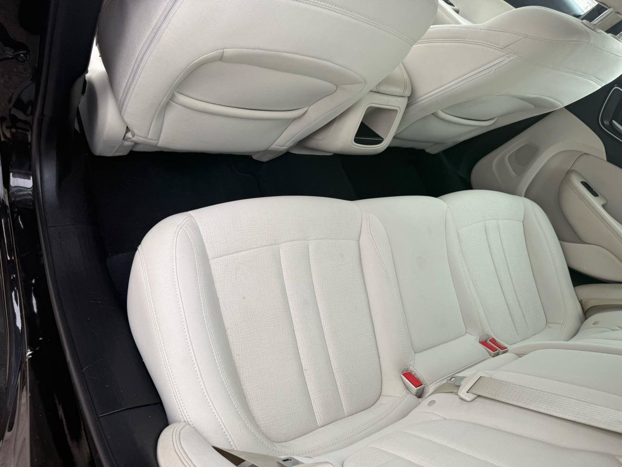 Used 2015 Chrysler 200 Limited FWD image 45