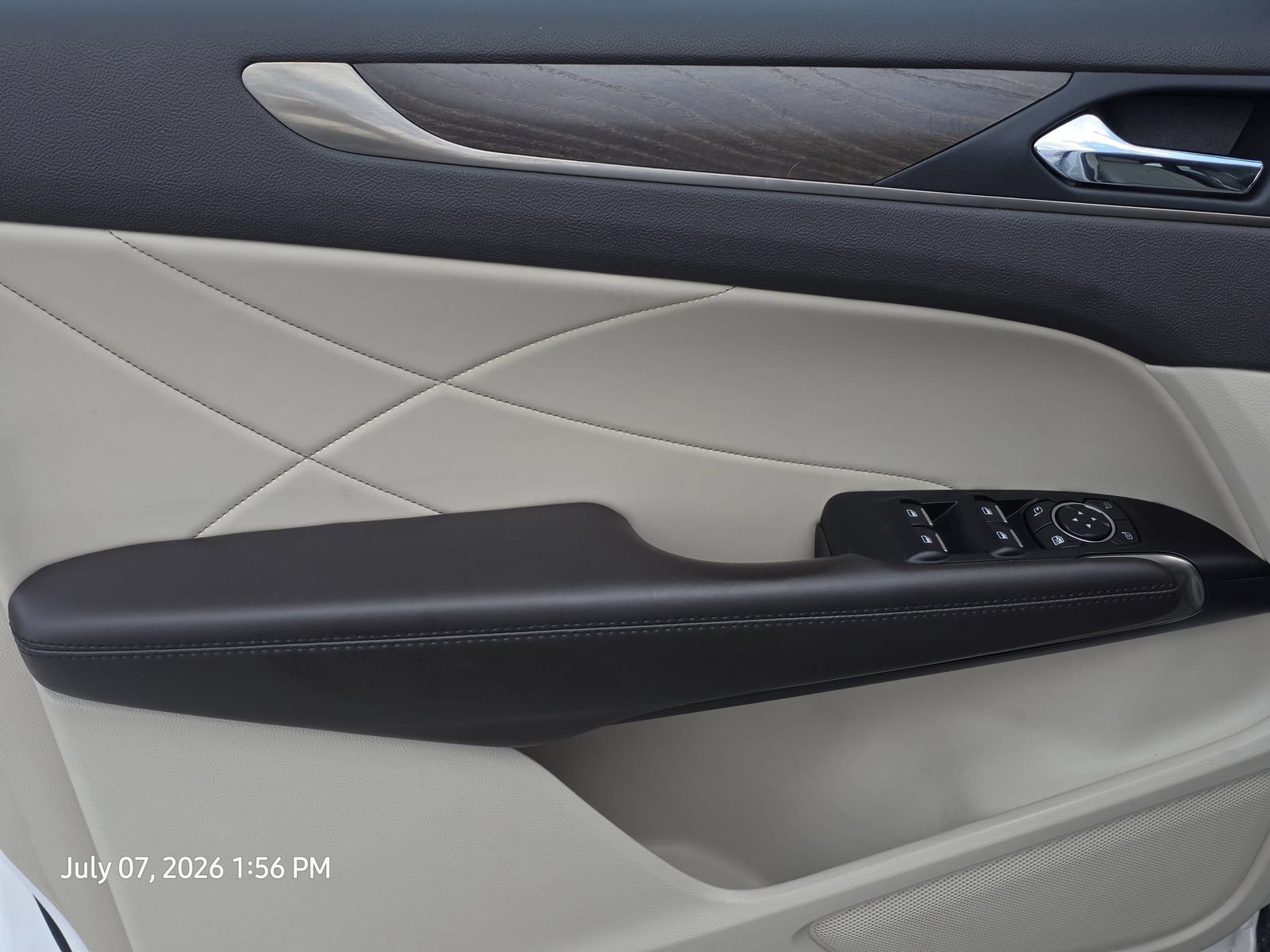 Used 2019 Lincoln MKC Reserve w/ MKC Technology Package FWD image 15