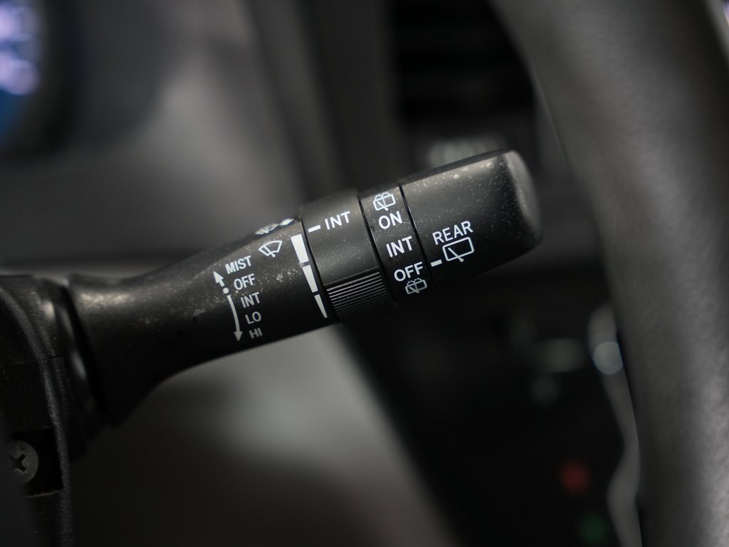 Used 2018 Toyota Sienna LE image 15