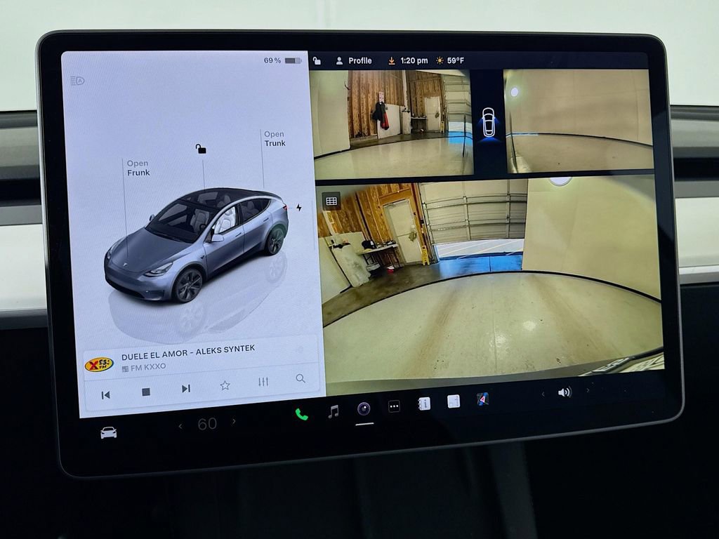 Used 2024 Tesla Model Y Long Range image 25