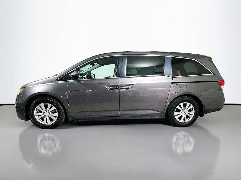 Used 2016 Honda Odyssey SE image 4