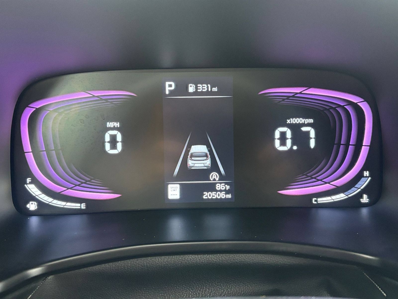 Used 2025 Kia Soul LX w/ LX Technology Package FWD image 39