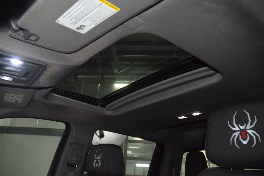 Used 2022 Chevrolet Silverado 1500 LTZ AWD/4WD image 60