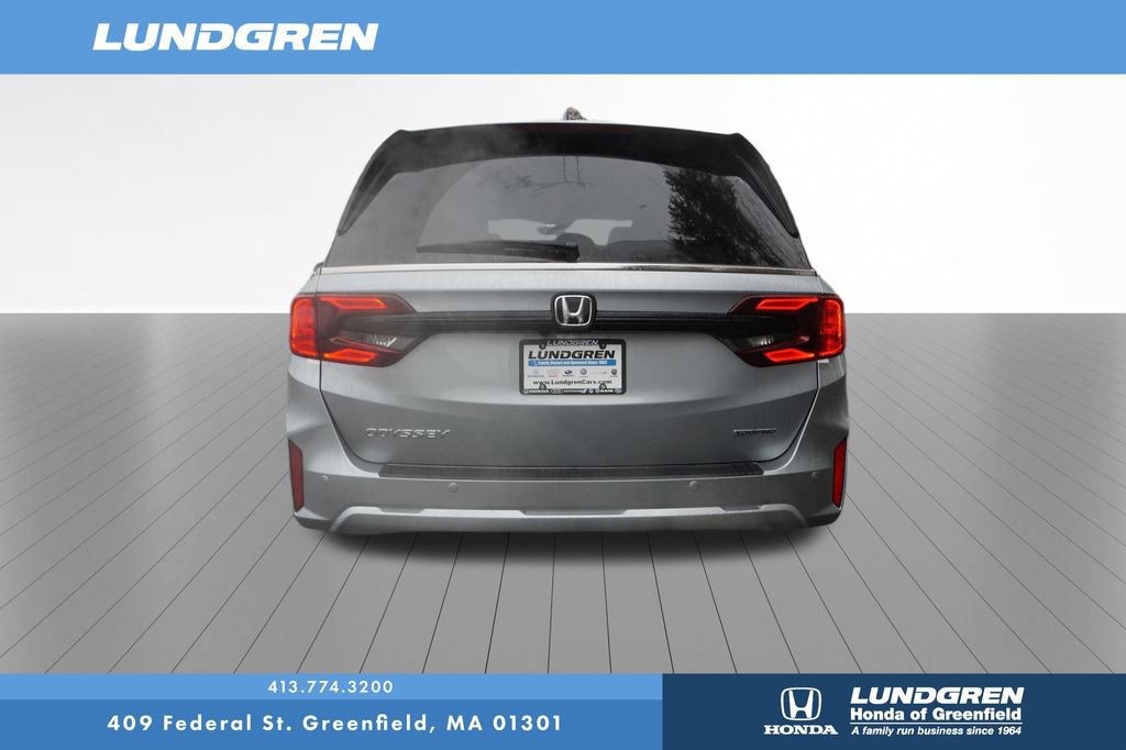 New 2026 Honda Odyssey Touring image 7